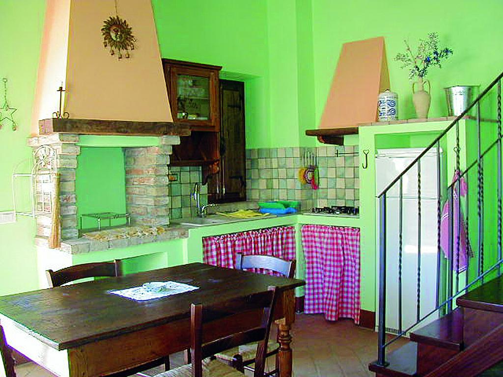 Casale Poggio Colpiccione Daire Passignano sul Trasimeno Dış mekan fotoğraf