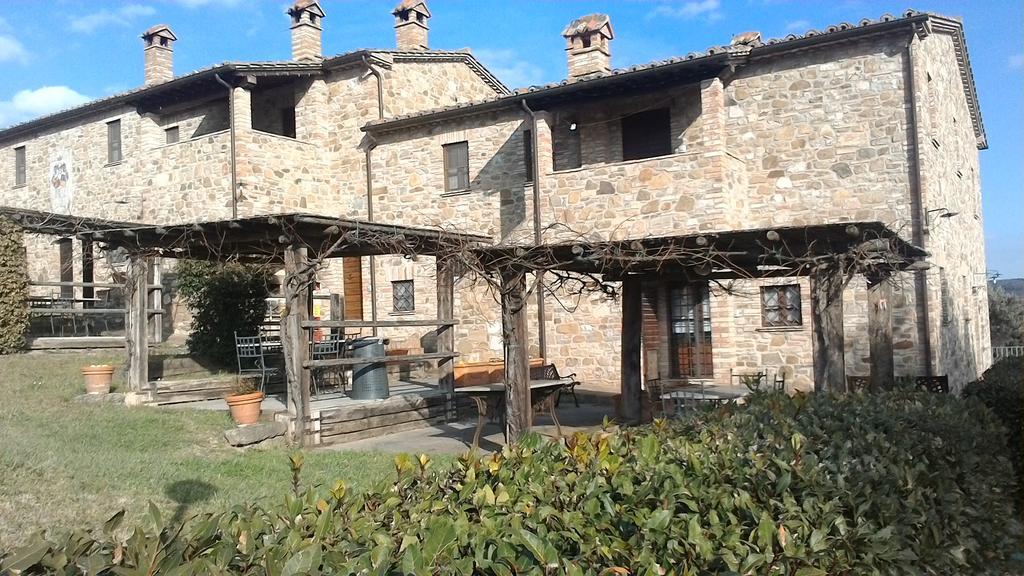 Casale Poggio Colpiccione Daire Passignano sul Trasimeno Dış mekan fotoğraf