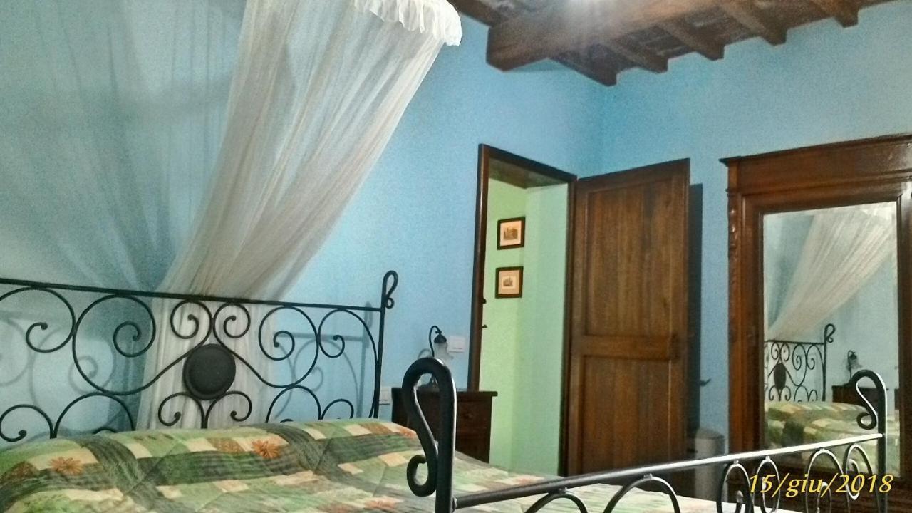 Casale Poggio Colpiccione Daire Passignano sul Trasimeno Dış mekan fotoğraf