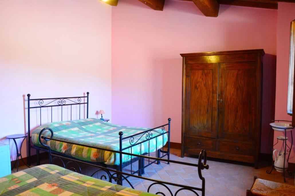 Casale Poggio Colpiccione Daire Passignano sul Trasimeno Dış mekan fotoğraf
